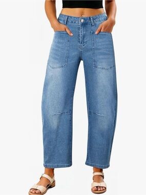 High-Rise Barrel Women's Jeans in Light Blue